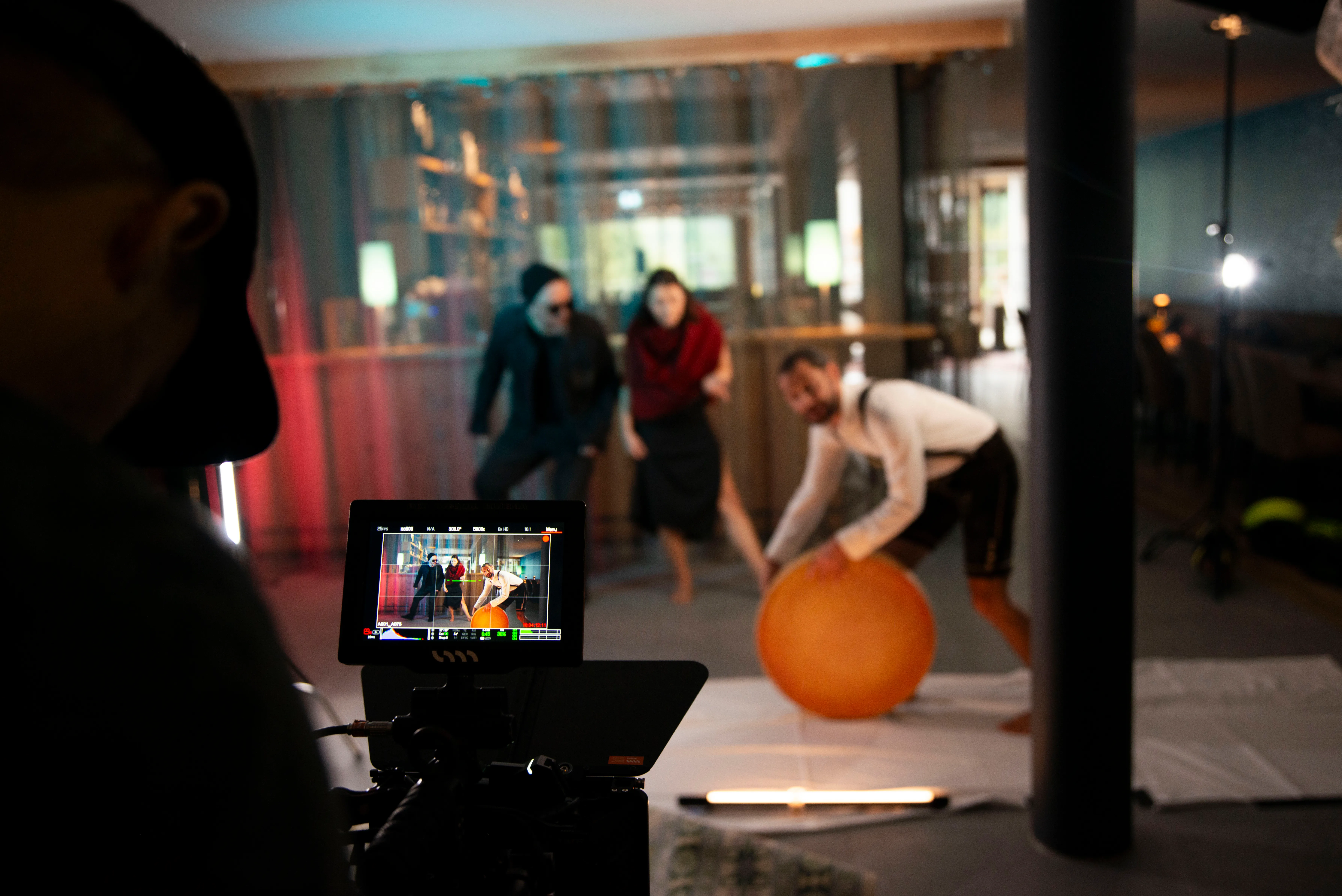 Making-of Szene der A Place to Be Free Kampagne